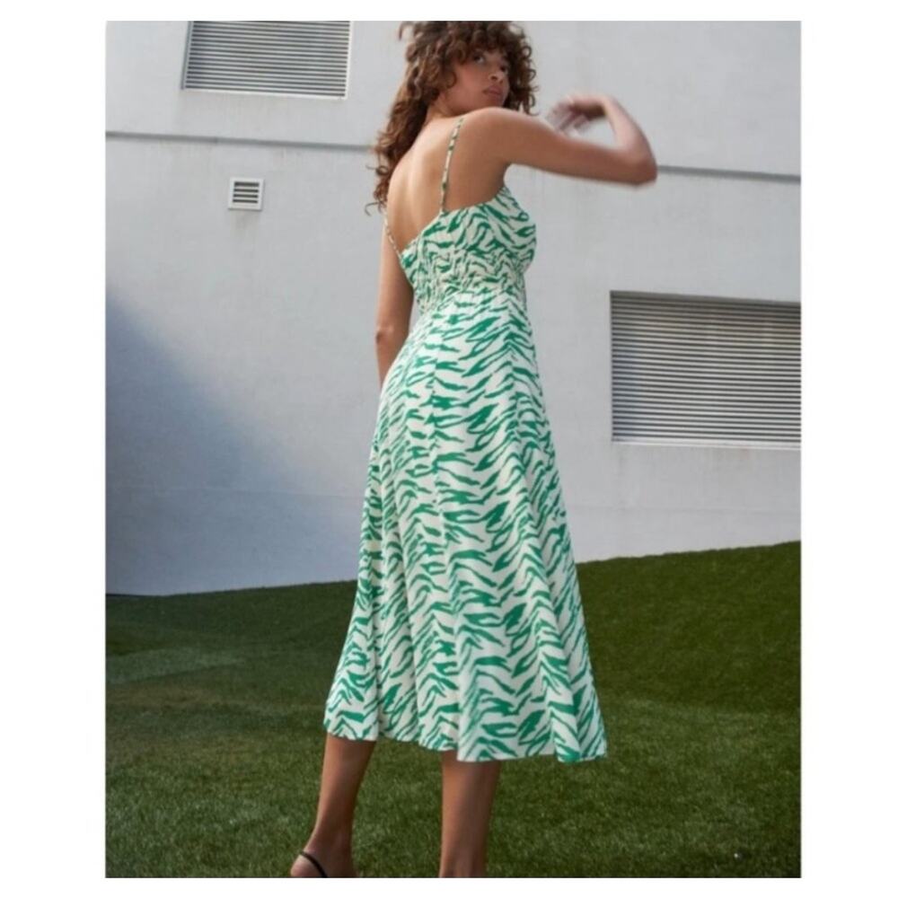 Reformation Bran Milkmaid Midi Dress Size 12 Kelly Green White Zebra Print - Picture 2 of 10
